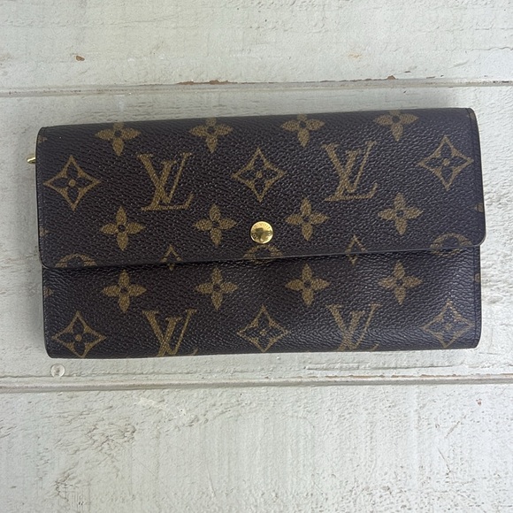 Louis Vuitton Handbags - Louis Vuitton Monogram Portefeiulle Sarah Long Bifold Wallet